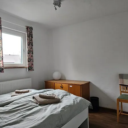 Homestay Haus Am Kuhsee Augsburg